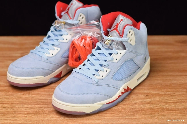 Rep Onekick JSP Air Jordan CI1899-400 x Trophy 5 Room Blue Ice 0815